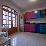 Nyaraló Art House *
