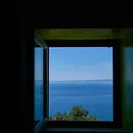 Art House *