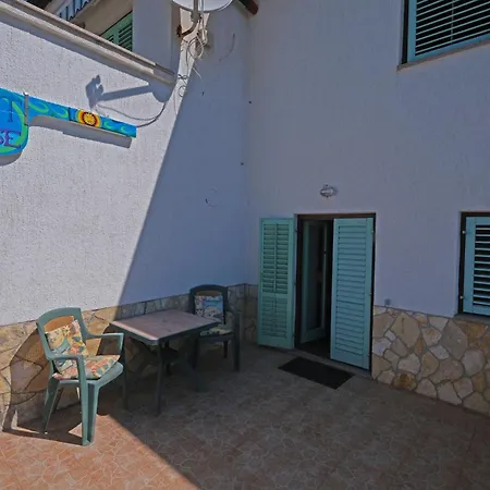 Tatil Evi Art House Stara Baška